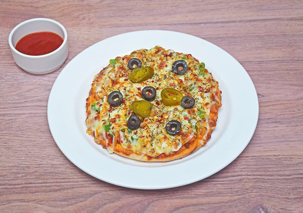 Extra Cheese Brust Pizza